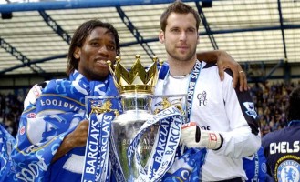 德罗巴选出的最佳阵容震撼！切赫到罗纳尔多，无敌组合谁与争锋？