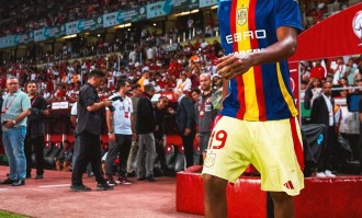 18岁亚马尔首个梦想曝光！为母亲买房背后，是移民、离异与父亲被刺的黑暗往事