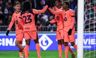 一场2-0踢出6连胜，弗里克神了：率队狂飙，目标直指三冠王