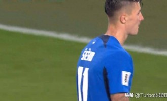 奥布拉克绝望了！3次被洞穿球门，曼联新援6场0球仍哑火