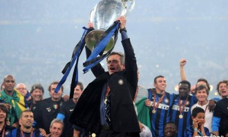 欧冠冠军主帅NO.1，多人夺两冠，齐祖三连霸，一人带两队五冠