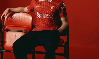 利物浦新指挥官拒绝“领情”：直面发挥不佳问题，希望能回归过去