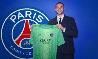 再见，巴黎！舍瓦利耶的加盟预示着多纳鲁马即将离队，曼联迎来新门将？